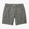 The Bayberry Trunk | 1Hotel Olive Tropical Taro -Clothing Store BAY7 309 Olive Tropical Taro 01