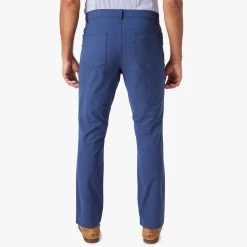 The Compass Pant | Navy -Clothing Store CPP2 400 Navy ONFIG 022 5387628c e92a 4b24 8c85 9302739d52d8