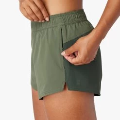 The Atlantique Short | Thyme Colorblock -Clothing Store F22 ATLANTIQUESHORT GREEN ON FIG 0082 a79822cc c7ca 41b4 bc58 c92d35dce9ca
