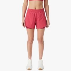 The Corliss Short | Raspberry -Clothing Store SP23 ON FIG CORLISS SHORT RASPBERRY 0461 cc3d978d df48 4166 bceb a79f97d2137f