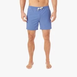 The Bungalow Trunk | Navy -Clothing Store SS002 SP22 in Studio photo Look18 BGL52 423 0777 5c6ba453 c442 41e5 91e3 47dc06fc3eac