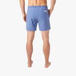 The Bungalow Trunk | Navy -Clothing Store SS002 SP22 in Studio photo Look18 BGL52 423 0806 a3bc924e b99d 4f39 80e3 3158e0f0d6bc