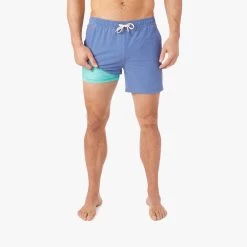 The Bungalow Trunk | Navy -Clothing Store SS002 SP22 in Studio photo Look18 BGL52 423 0811 64b39a12 d5b4 42b5 8083 7fa52b1177d4