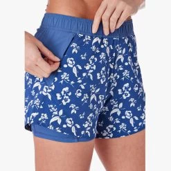 The Corliss Short | Navy Floral -Clothing Store SS22009 SP22 instudio photo Look13 CLS52 472 081 1ecfbc09 1f4d 419d 9bf5 2ec7dee8407c