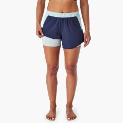 The Corliss Short | Light Blue Colorblock -Clothing Store SS22009 SP22 instudio photo Look14 CLS52 461 027 b148a6f0 2436 48f6 b82e 649454147467