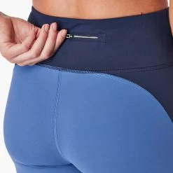 The Bayview Legging | Navy Colorblock -Clothing Store SS22009 SP22 instudio photo Look22 BVL12 465 109 f9528c8f 07bc 46cf ac28 4cb909400aa8