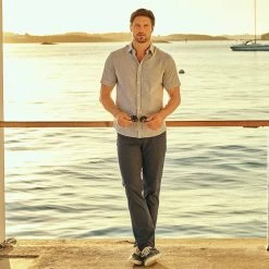 The Compass Pant | Navy -Clothing Store THECOMPASSPANT NAVY LIFESTYLE 001 89eaaf2b b654 45b9 bd4c 7476770e755f